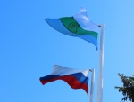 На площади «Памяти и Славы» состоялась церемония поднятия Государственного флага России и флага Ртищевского района