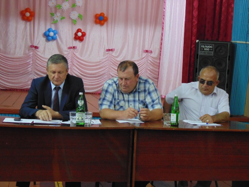 Глава муниципального района А.П. Санинский провел встречи с населением в Салтыковском и Шило-Голицынском муниципальных образованиях