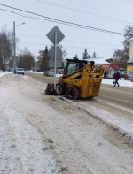В Ртищево производится расчистка города после обильного снегопада