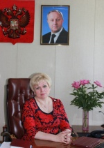 Поздравление главы Ртищевского муниципального района С.В. Макогон с Днём социального работника