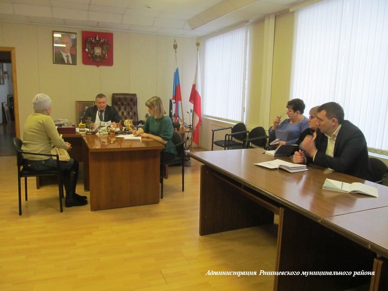 Глава муниципального района А.П. Санинский принял граждан по личным вопросам