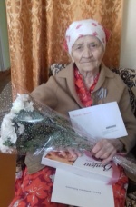 90-летний юбилей отметила участник трудового фронта, ветеран труда Кудинова Тамара Федоровна