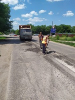 Производится ремонт асфальтобетонного покрытия на ул. Саратовская