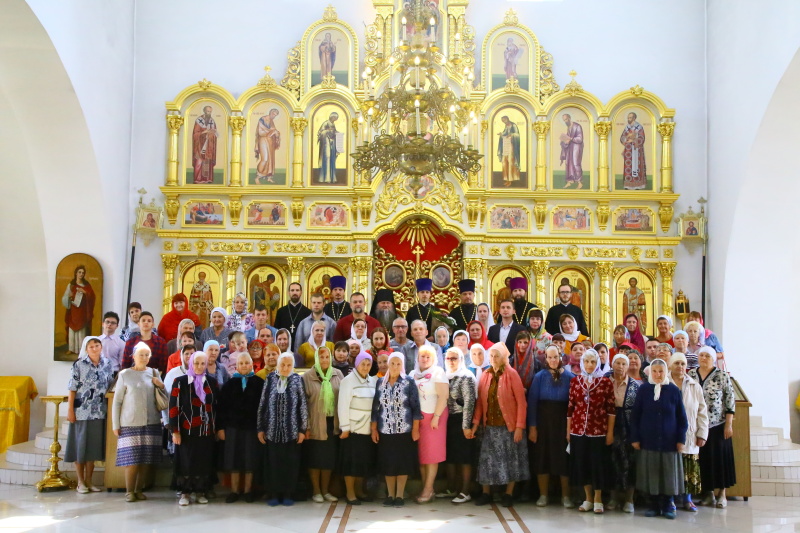 Храм Александра Невского в г. Ртищево отметил свое 75-летие со дня повторного открытия
