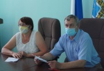 Сегодня в администрации Ртищевского района состоялось совещание с руководителями сельскохозяйственных организаций по вопросу профилактики отравления пчел пестицидами и агрохимикатами