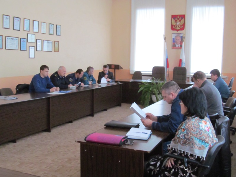 Состоялось заседание комиссии по предупреждению чрезвычайных ситуаций и обеспечению пожарной безопасности администрации Ртищевского муниципального района  