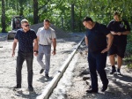 Сегодня глава района Александр Жуковский совместно с профильными сотрудниками администрации посетили территорию школы №4