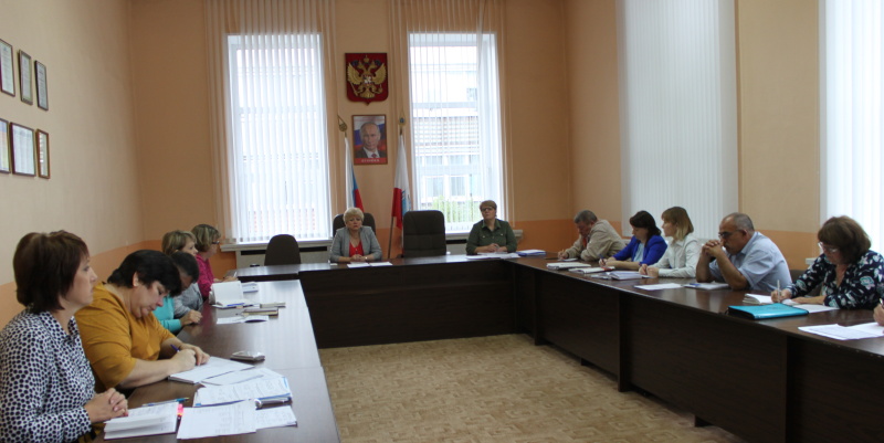 Состоялось очередное постоянно действующее совещание при главе Ртищевского муниципального района С.В. Макогон