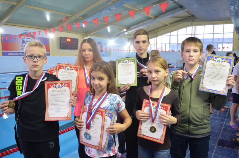 В городе Новохоперск Воронежской области  состоялся межрегиональный турнир по плаванию «Новохоперская Волна» 