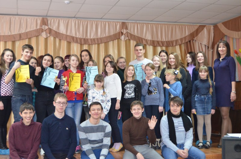 В дни каникул школьники приняли участие в конкурсе актерского мастерства «Новогодние сюрпризы» 
