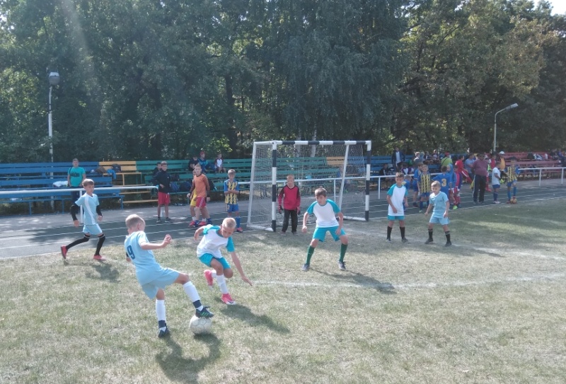 Состоялись финальные соревнования по дворовому футболу на Кубок Губернатора Саратовской области