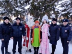 Сотрудники МО МВД России «Ртищевский»  провели благотворительную акцию  «Полицейский Дед Мороз»