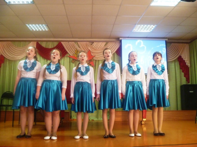 В Детской школе искусств имени В.В. Толкуновой состоялся концерт, посвященный Дню защитника Отечества 