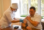 Сегодня глава района Александр Жуковский сделал прививку от коронавирусной инфекции