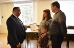  Ртищевская семья получила жилищный сертификат