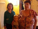 В новогодние праздничные дни на территории Ртищевского района были организованы выезды в семьи, находящиеся в социально опасном положении, состоящие в «группе риска»