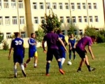 На стадионе «Локомотив»  прошел первый матч четвертого тура чемпиона города по футболу