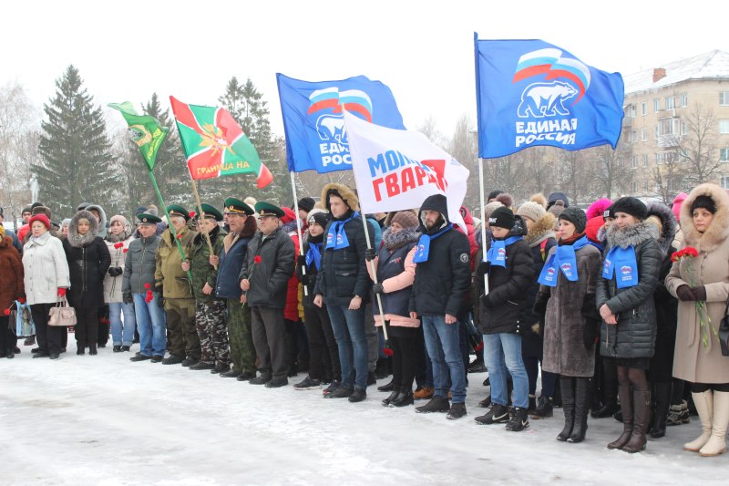 3 декабря в Ртищевском районе прошел митинг, посвященный Дню неизвестного солдата